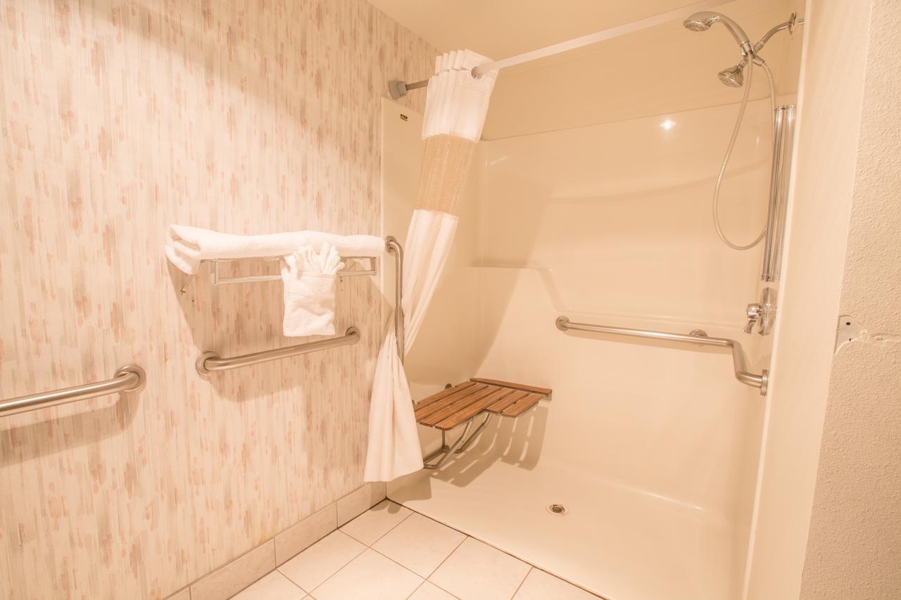 Bridgeway Inn & Suites - Portland Airport Gresham Eksteriør billede